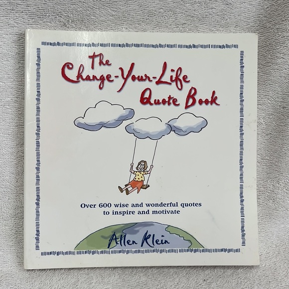 Books - Picture 4 of 5